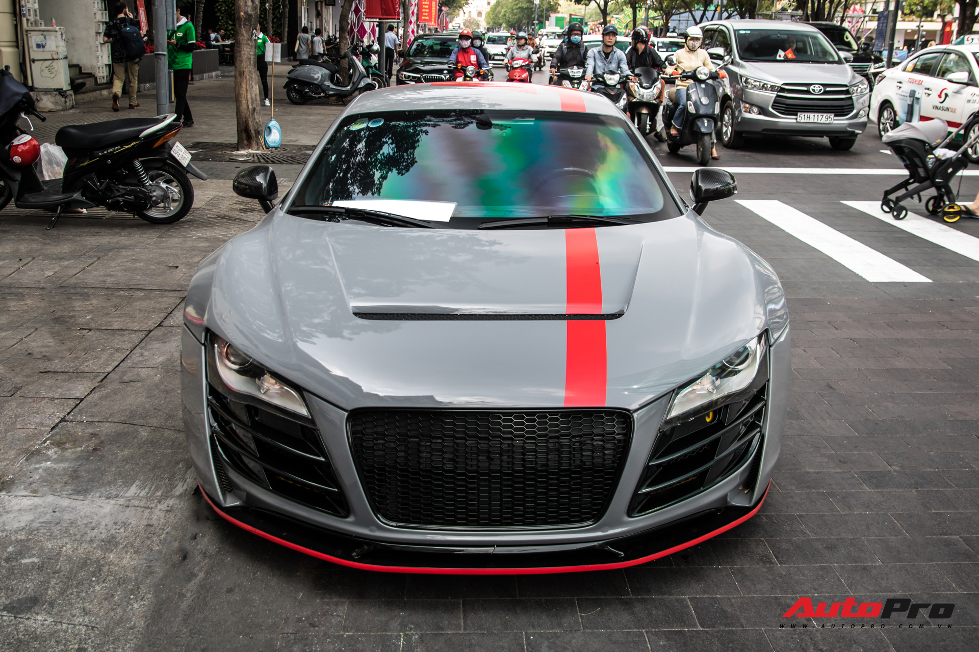 Audi R8 độ Prior Design độc nhất Việt Nam thoát xác, mức giá bán lại khiến nhiều người giật mình - Ảnh 2. Audi R8 độ Prior Design độc nhất Việt Nam thoát xác, mức giá bán lại khiến nhiều người giật mình - Ảnh 2.