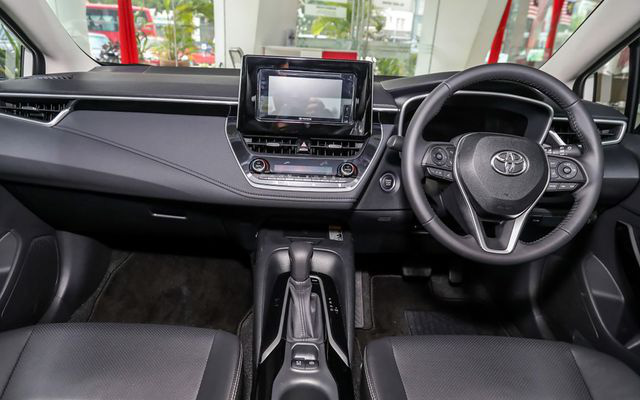 Liên tục lộ bộ phận mới, Toyota Corolla Altis 2021 rục rịch về Việt Nam đối đầu Mazda3 - Ảnh 5.