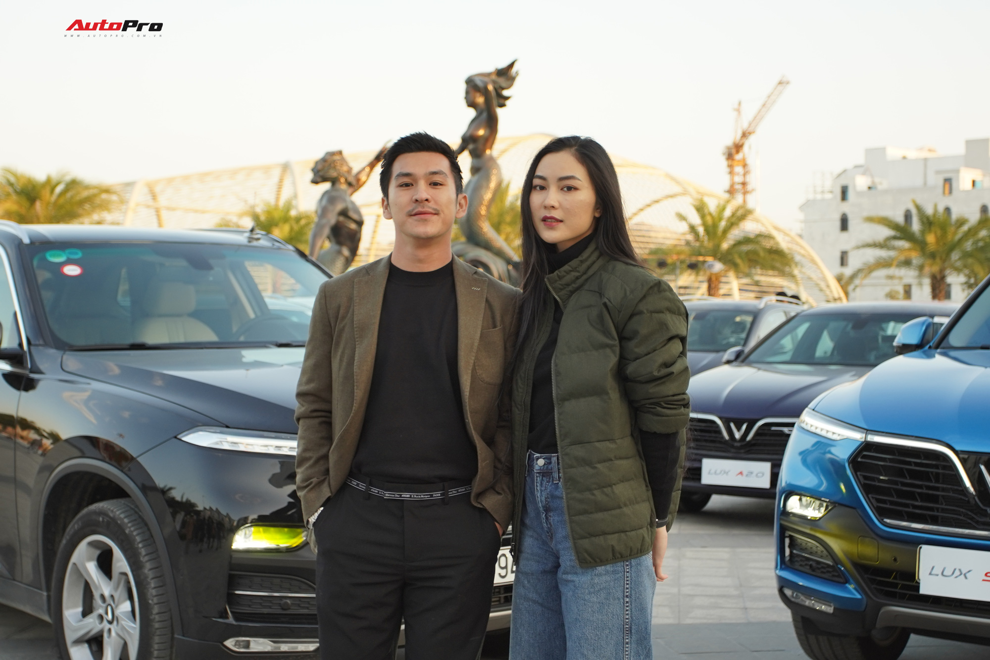Vượt hơn 300km tới Hà Giang, dàn xe VinFast khiến ai cũng hiếu kỳ: Nhìn theo chỉ trỏ, thậm chí có người tiến lại gõ vỏ xe - Ảnh 3.