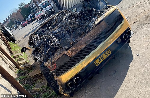 Lamborghini mạ vàng của giám đốc 22 tuổi bốc cháy sau khi ra khỏi xưởng chưa đầy 1 giờ - Ảnh 6.