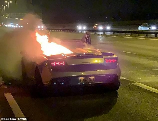 Lamborghini mạ vàng của giám đốc 22 tuổi bốc cháy sau khi ra khỏi xưởng chưa đầy 1 giờ - Ảnh 2.