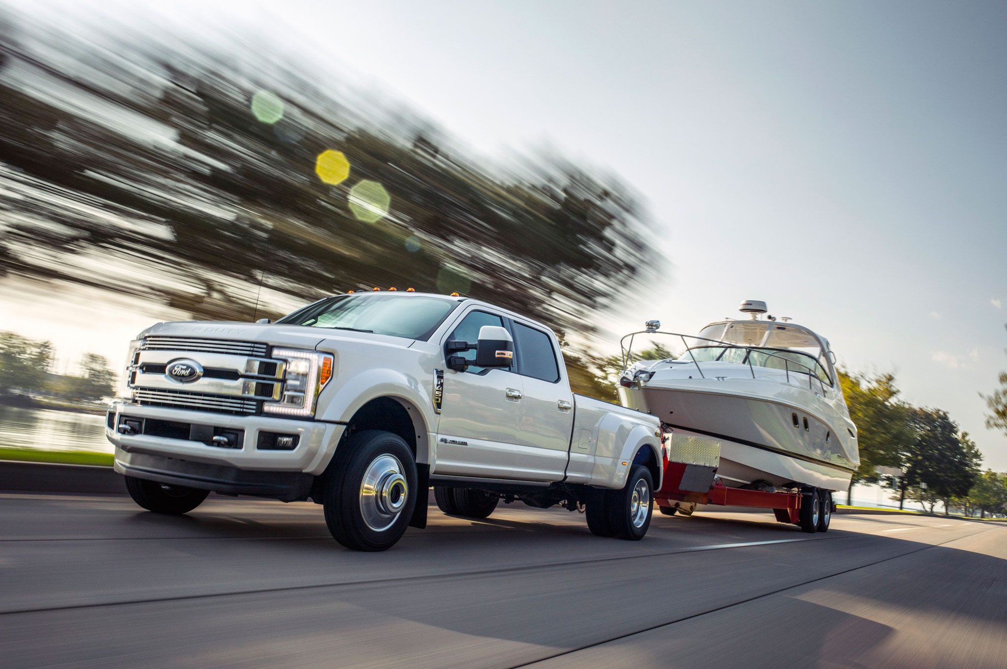 Siêu Tải Ford F-450 Super Duty Về Việt Nam - 'Khủng Long' Hạng Sang Bạc Tỷ  Kén Người Chơi