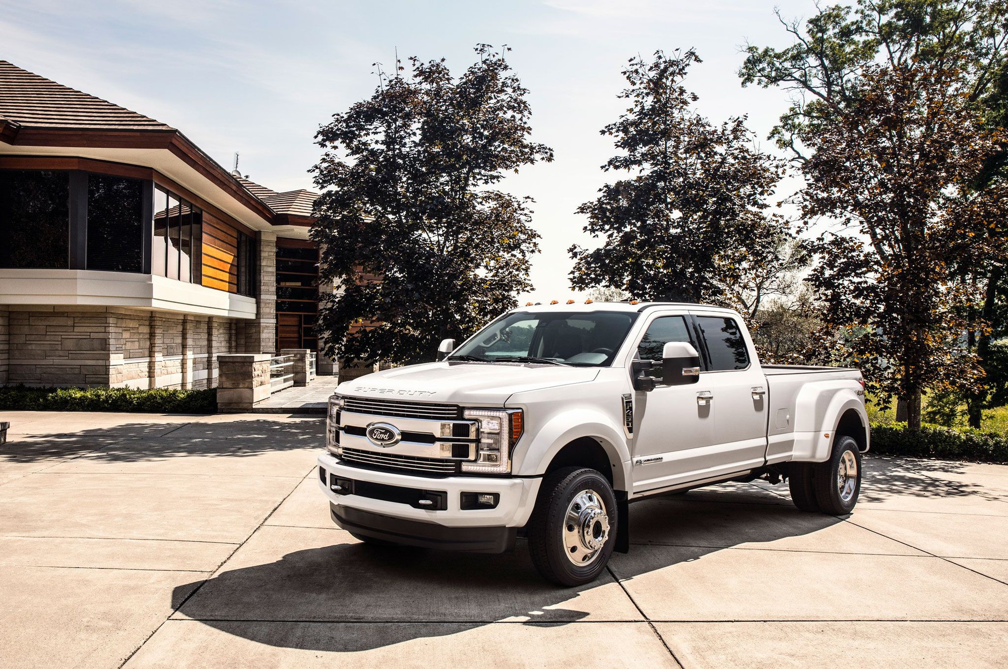 Siêu Tải Ford F-450 Super Duty Về Việt Nam - 'Khủng Long' Hạng Sang Bạc Tỷ  Kén Người Chơi