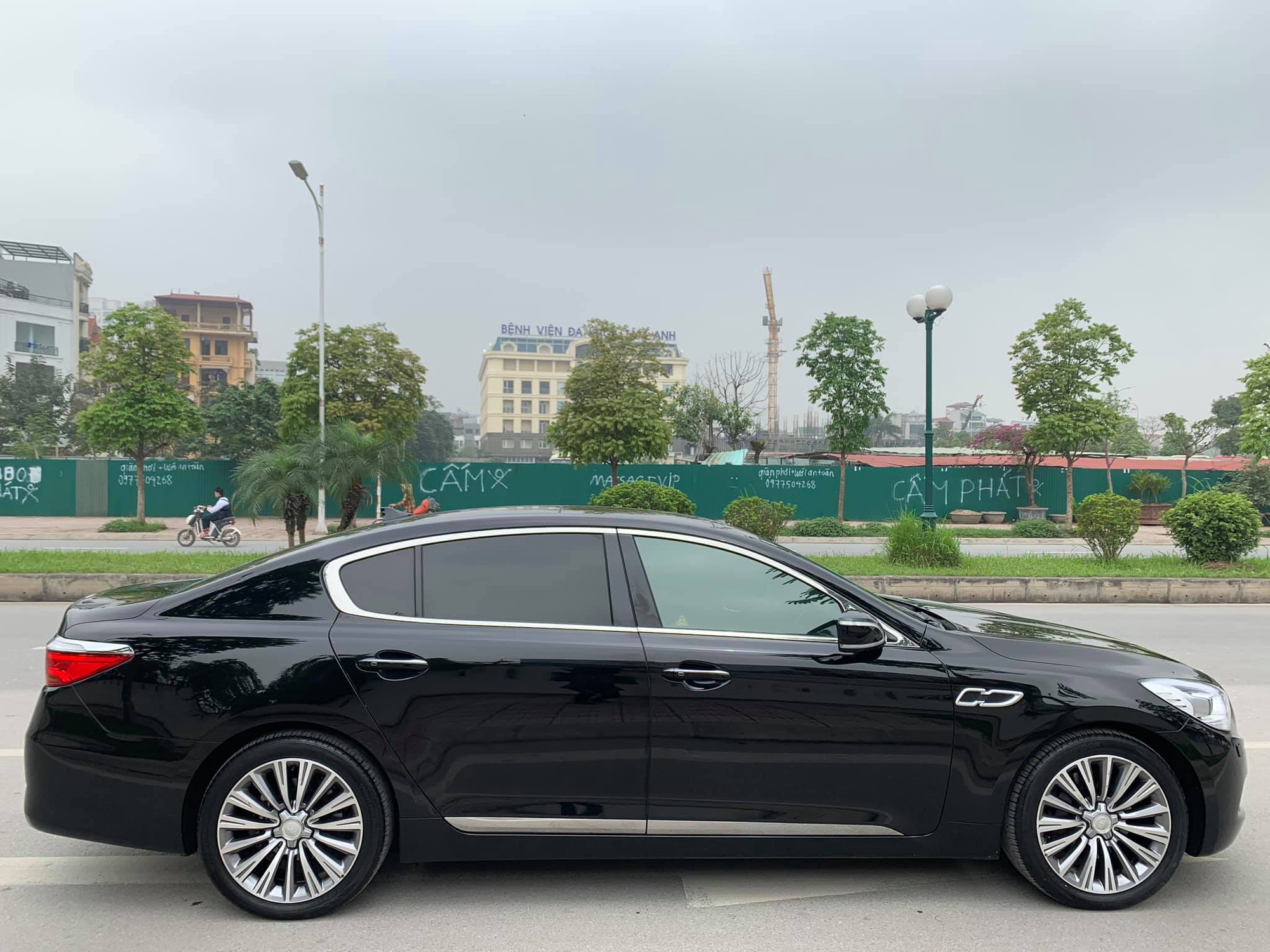 Kia quoris 2017