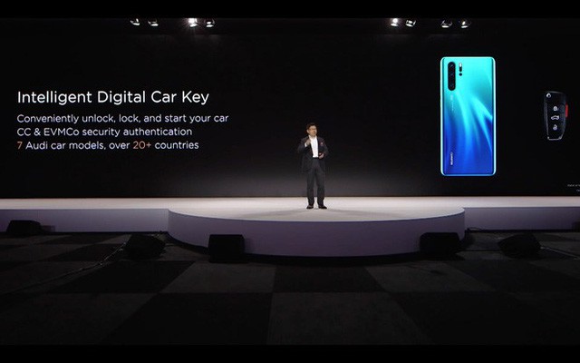 Smartphone mới nhất của Huawei có thể dùng làm chìa khoá ô tô, nhưng xem video này xong thì có lẽ chẳng ai muốn làm vậy - Ảnh 1. Smartphone mới nhất của Huawei có thể dùng làm chìa khoá ô tô, nhưng xem video này xong thì có lẽ chẳng ai muốn làm vậy - Ảnh 1.