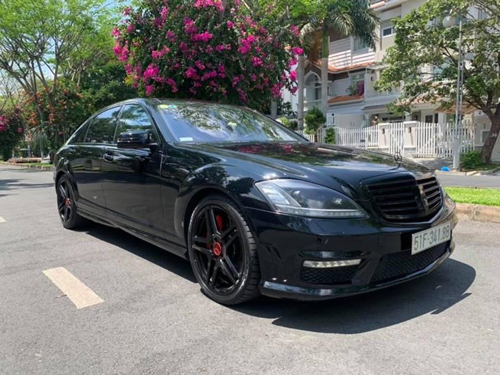 11 năm tuổi, giá bán Mercedes-Benz S63 AMG chênh gần 11 tỷ đồng - Ảnh 1. 11 năm tuổi, giá bán Mercedes-Benz S63 AMG chênh gần 11 tỷ đồng - Ảnh 1.