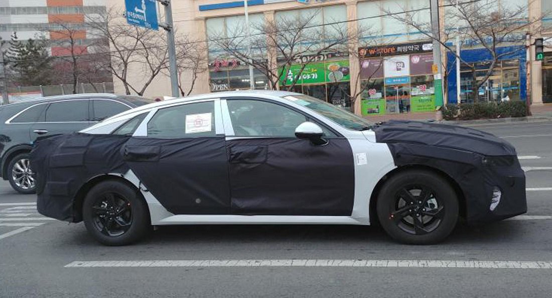  Prueba de funcionamiento de Kia Optima revelada, más probablemente 'sexy' que el recién lanzado Hyundai Sonata