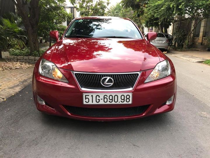 Lexus Is 250 2008 Giá Hơn 600 Triệu - Lựa Chọn Cho Ai Chán 'Mẹc' C Cũ