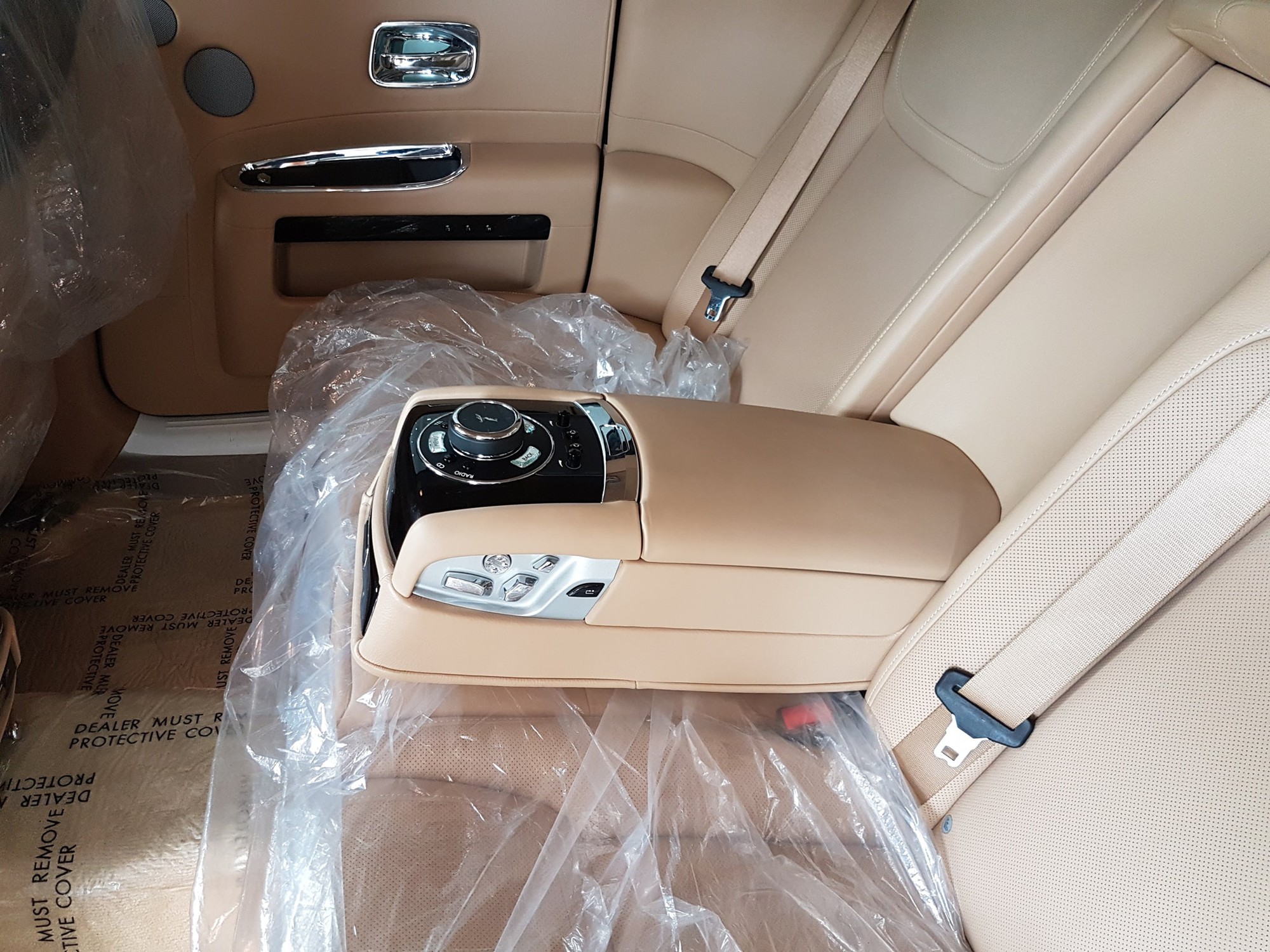 Rolls Royce full interior change front the old full beige brown interior to  the luxuries white and black genuine leather with black  Instagram