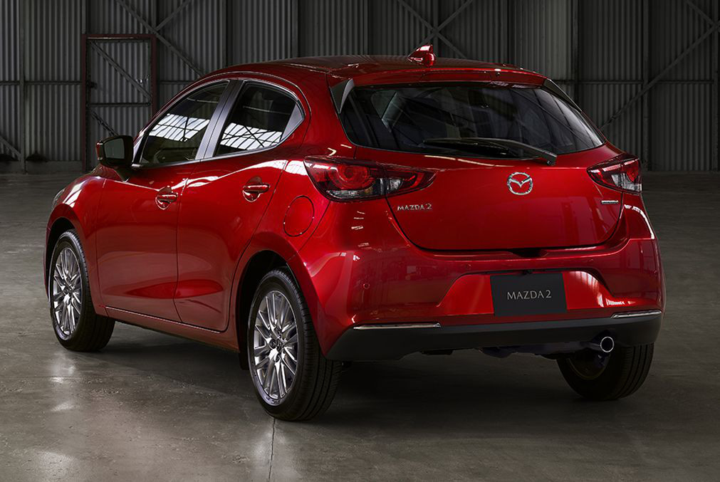 Ra mắt Mazda2 phiên bản mới: Thay thiết kế, thêm công nghệ để đấu Toyota Yaris - Ảnh 4. Ra mắt Mazda2 phiên bản mới: Thay thiết kế, thêm công nghệ để đấu Toyota Yaris - Ảnh 4.