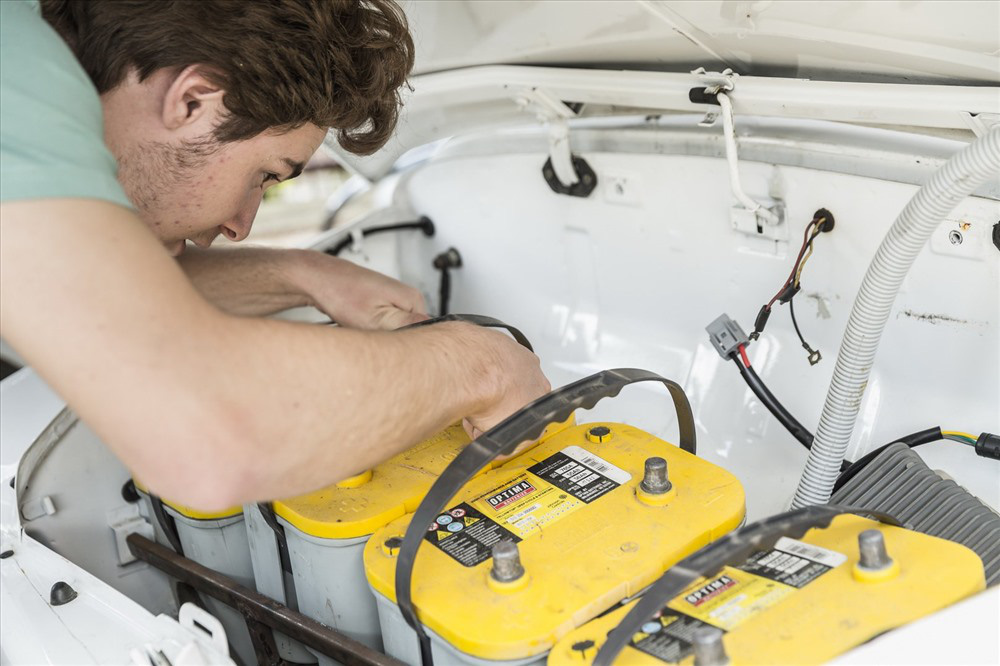 Restoring a discarded car into a unique one? - Photo 2. Restoring a discarded car into a unique one? - Photo 2.