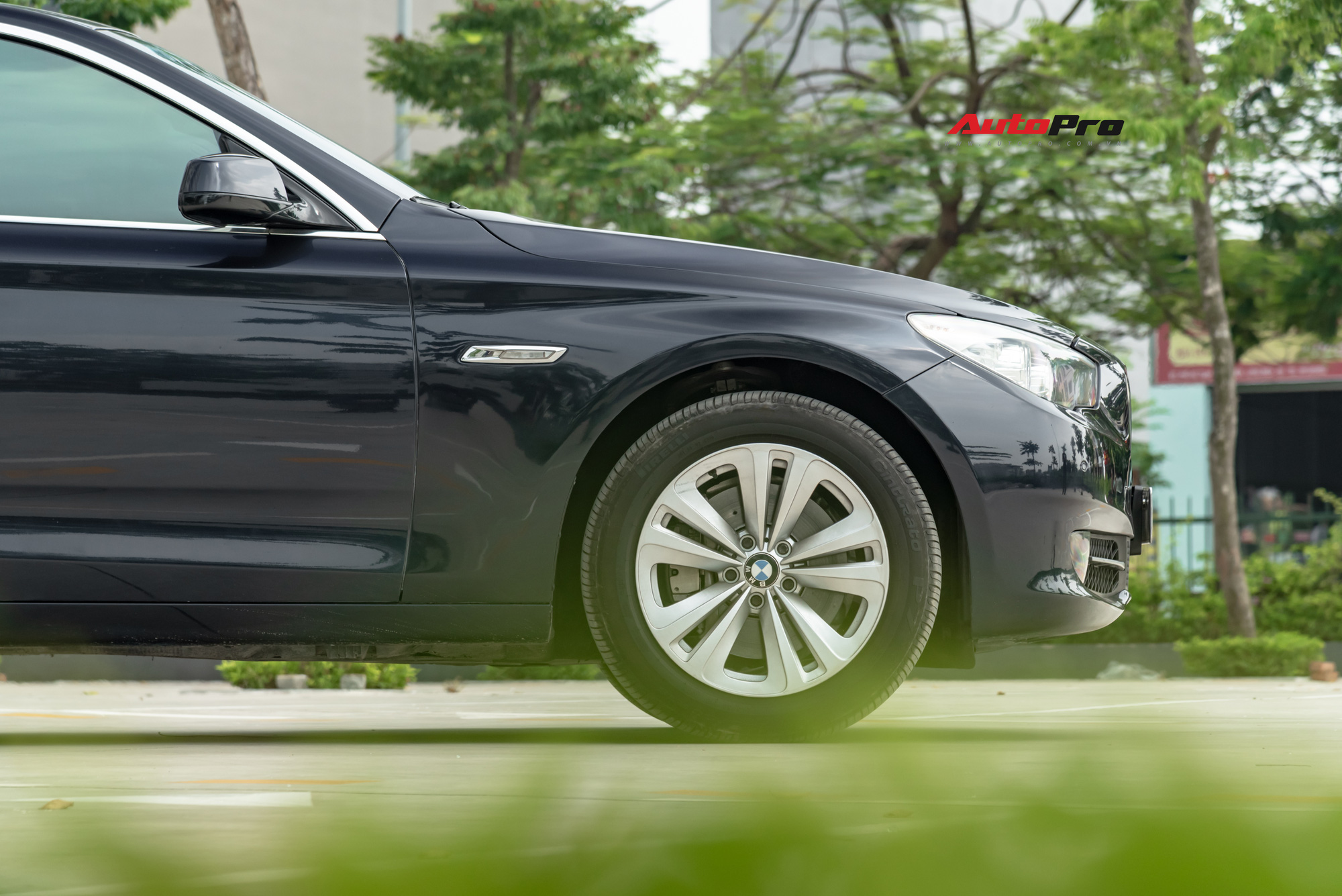 BMW 535i GT sau gần 1 thập kỷ: Bỏ hơn 900 triệu mua xe sang hàng hiếm với 306 mã lực - Ảnh 2.
