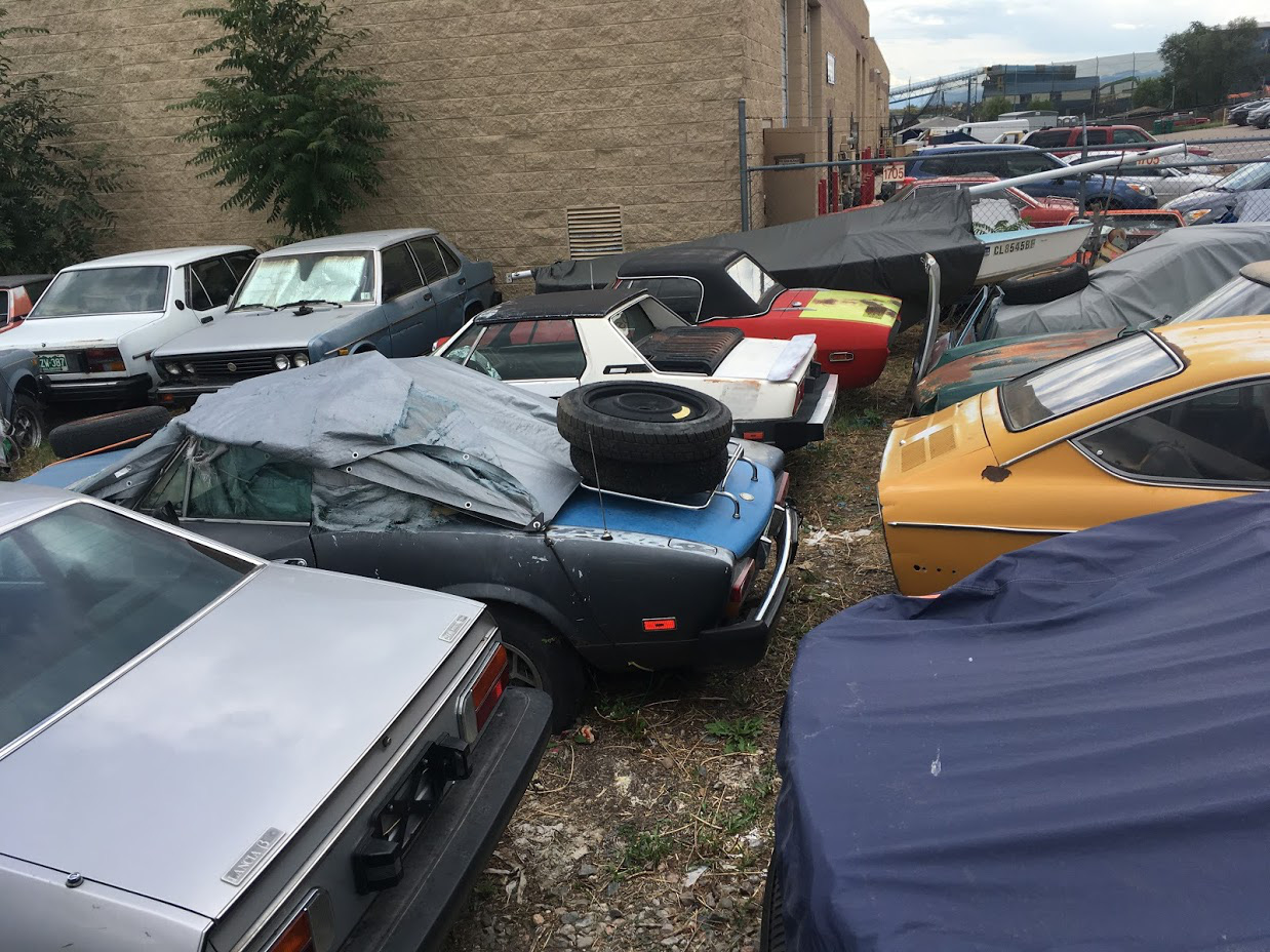 Dealer closing, fleet of cars will be liquidated for only 6 million each - Photo 5. Dealer closing, fleet of cars will be liquidated for only 6 million each - Photo 5.