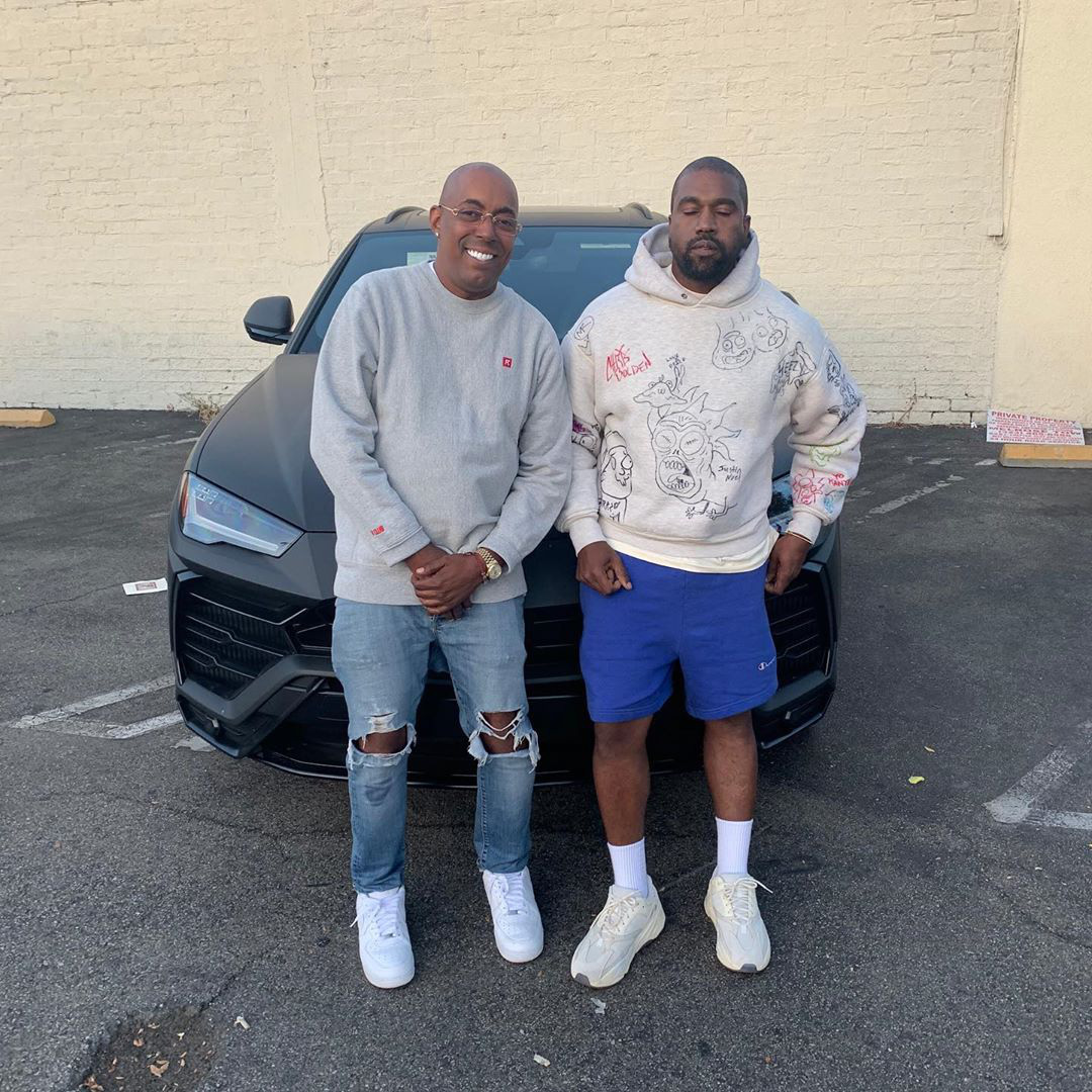 Chơi như rapper Kanye West: Tặng hẳn Lamborghini Urus cho quản lý cũ