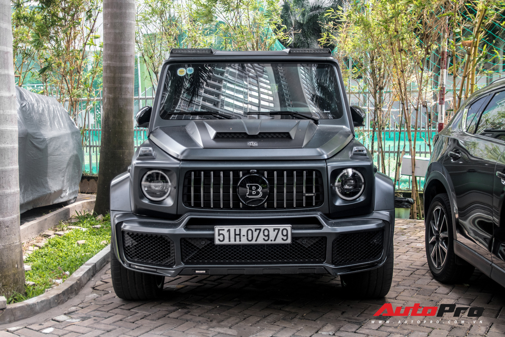 Bodykit Brabus: Đam mê máy móc và tốc độ là điều thường xuyên ám ảnh bạn? Hãy xem qua những hình ảnh về Bodykit Brabus mang phong cách thể thao và đầy mạnh mẽ. Đây là sản phẩm tuyệt vời để tăng cường khả năng vận hành và giúp chiếc xe của bạn nổi bật.