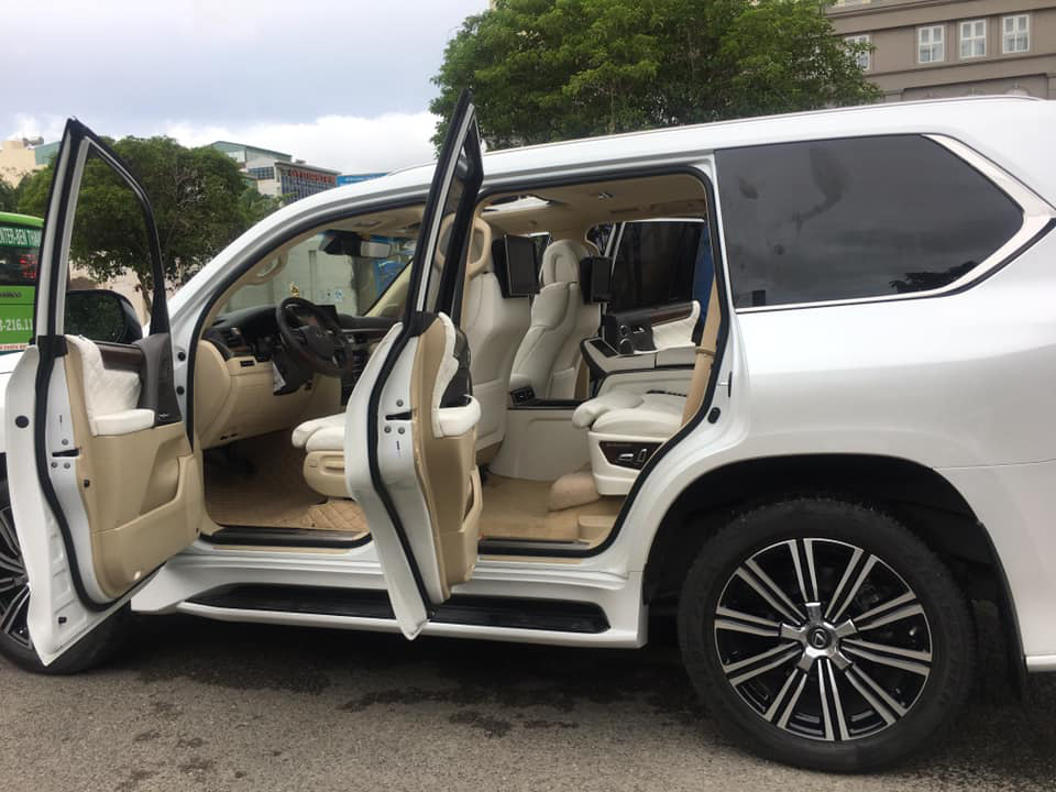 2020 Lexus LX570 Review  Tech Comfort And OffRoad Capability