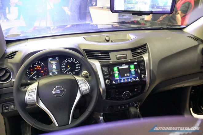Nissan Terra ra mắt phiên bản mới, tăng sức cạnh tranh Toyota Fortuner - Ảnh 2. Nissan Terra ra mắt phiên bản mới, tăng sức cạnh tranh Toyota Fortuner - Ảnh 2.
