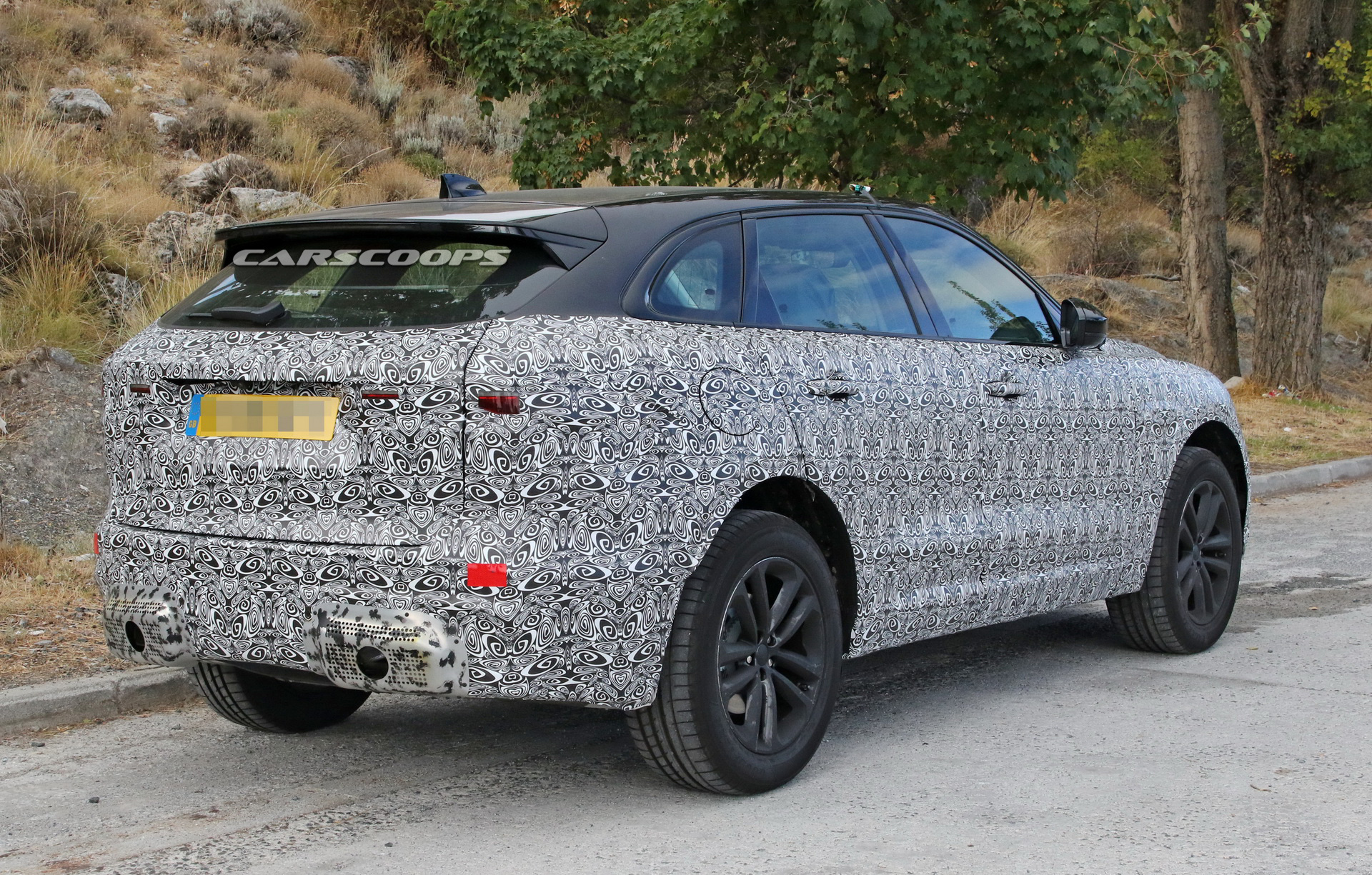 Jaguar chuẩn bị nâng cấp nhẹ F-Pace, tiếp tục cạnh tranh Porsche Macan - Ảnh 1. Jaguar chuẩn bị nâng cấp nhẹ F-Pace, tiếp tục cạnh tranh Porsche Macan - Ảnh 1.