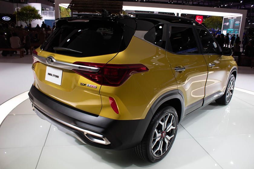 Kia Seltos ngốn xăng hơn Ford EcoSport - Ảnh 2. Kia Seltos ngốn xăng hơn Ford EcoSport - Ảnh 2.