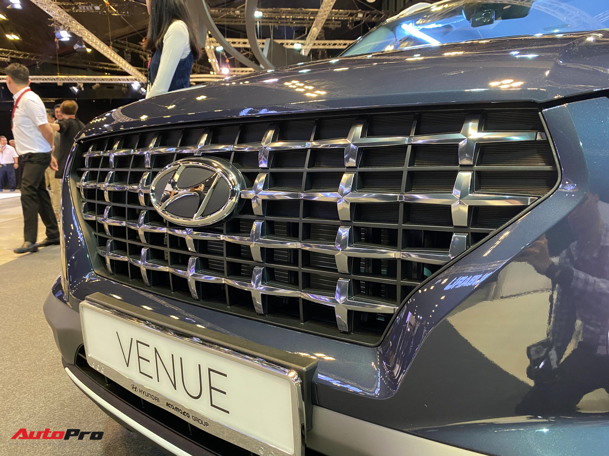 Xem trước Hyundai Venue 2020 - đàn em Santa Fe giá gần 1,5 tỷ đồng tại Singapore - Ảnh 4. Xem trước Hyundai Venue 2020 - đàn em Santa Fe giá gần 1,5 tỷ đồng tại Singapore - Ảnh 4.