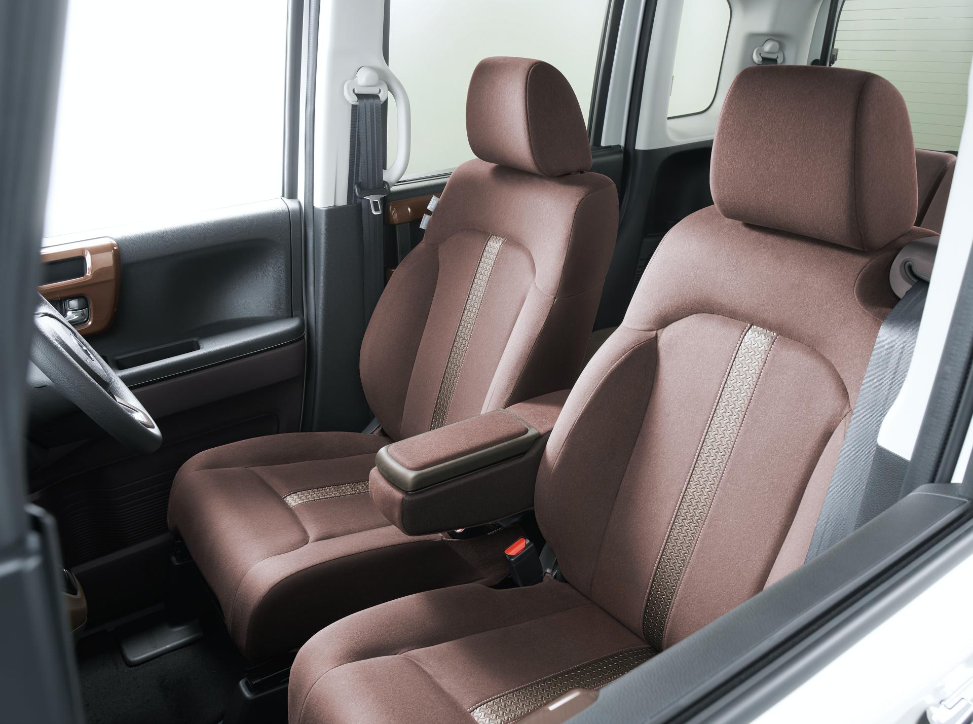 Dòng xe bán chạy nhất Nhật Bản thuộc về một chiếc Honda chẳng mấy ai ngờ tới - Ảnh 5. Dòng xe bán chạy nhất Nhật Bản thuộc về một chiếc Honda chẳng mấy ai ngờ tới - Ảnh 5.
