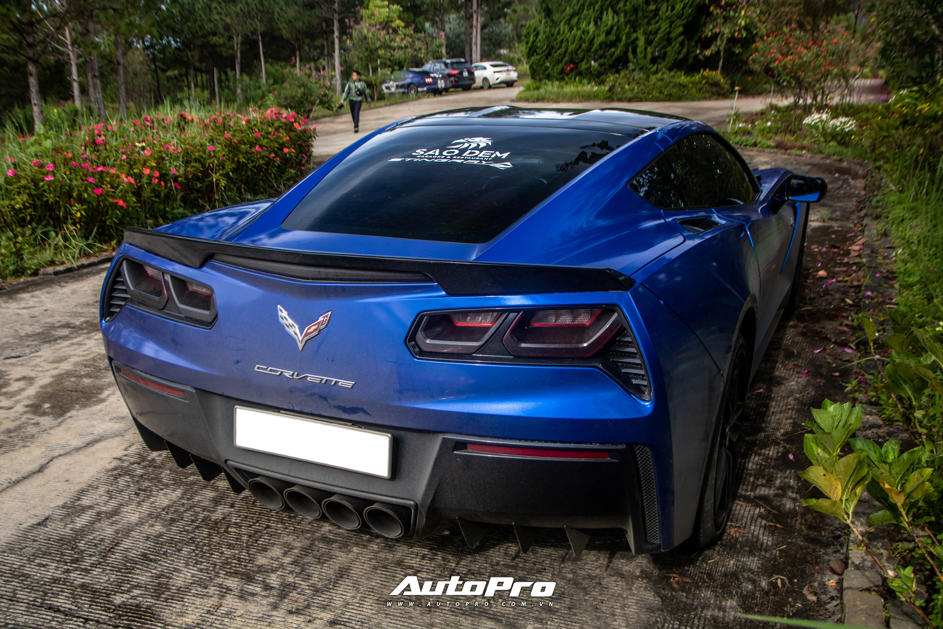 Cận cảnh Chevrolet Corvette C7 Stingray màu độc giá hơn 4 tỷ đồng của dân chơi Trà Vinh - Ảnh 5.