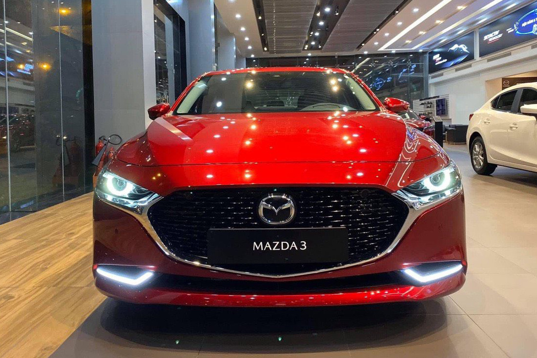 THACO thay đổi giá Mazda3 và CX-5: Bản ‘chấm’ to rẻ hơn bản máy nhỏ, càng cao cấp càng giảm giá nhiều - Ảnh 1.