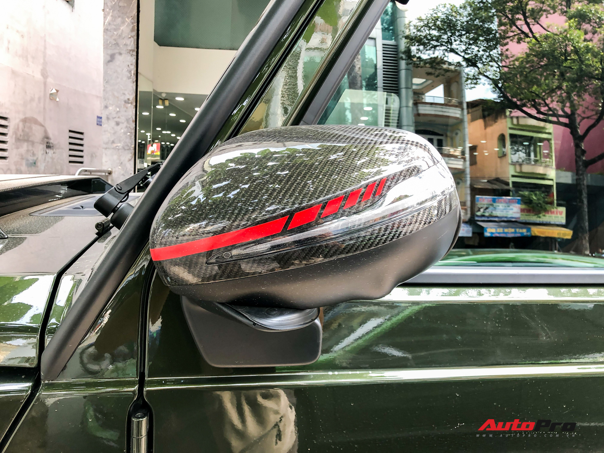 Đại gia bán hàng online chi hơn 12 tỷ tậu Mercedes-AMG G 63 màu độc, về làm cặp với loạt xe Ferrari và Porsche - Ảnh 6.