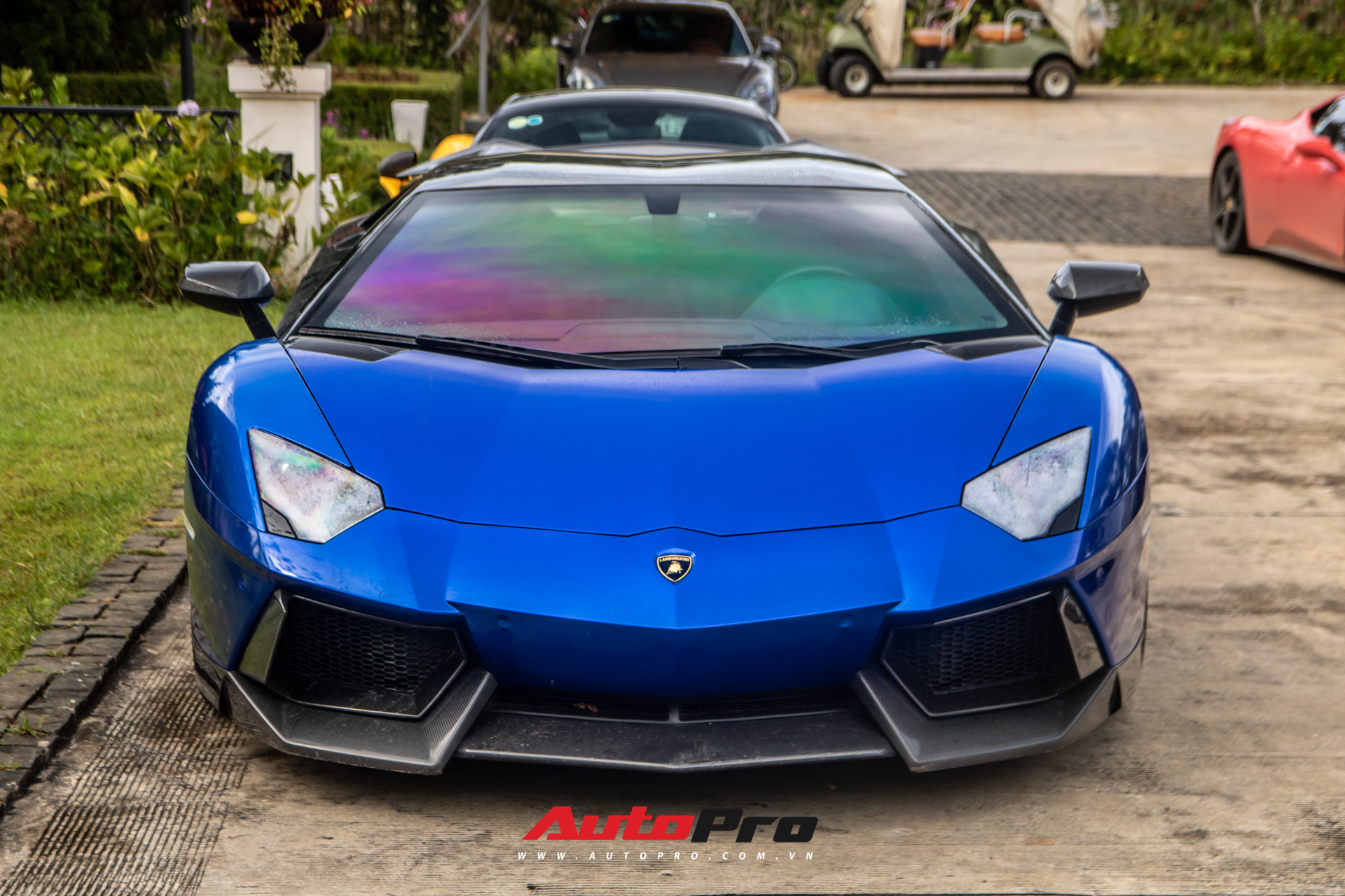 Bắt trend, Lamborghini Aventador biến hoá với ngoại thất khác lạ lần thứ 3 - Ảnh 2.