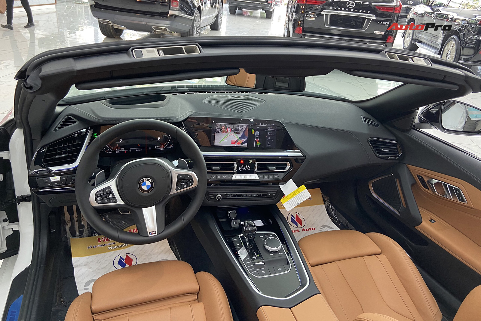BMW Z4 sDrive30i 2020 đầu tiên về Việt Nam: Xe chơi mui trần giá không dưới 3 tỷ, nguồn gốc gây chú ý - Ảnh 4.