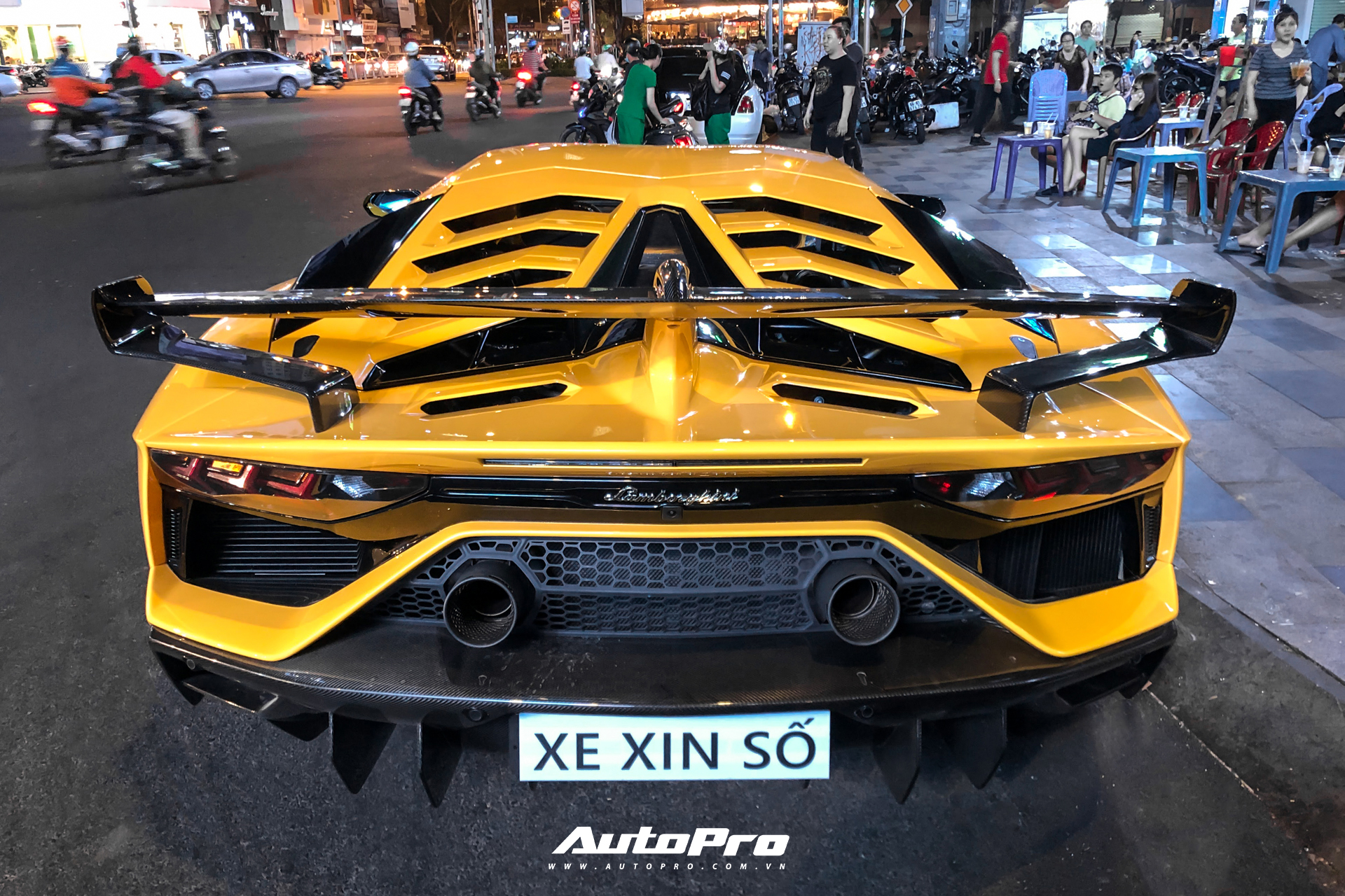 Cận cảnh Lamborghini Aventador SVJ thứ 2 tại Việt Nam: Nhiều chi tiết là điểm nhấn tạo nên sự khác biệt - Ảnh 10.