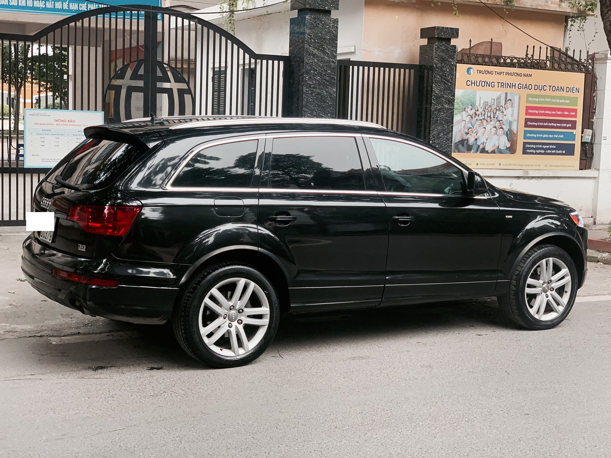 Mỗi năm chạy không quá 10.000km, Audi Q7 bán lại ngang giá Toyota Vios ‘đập hộp’ - Ảnh 2.