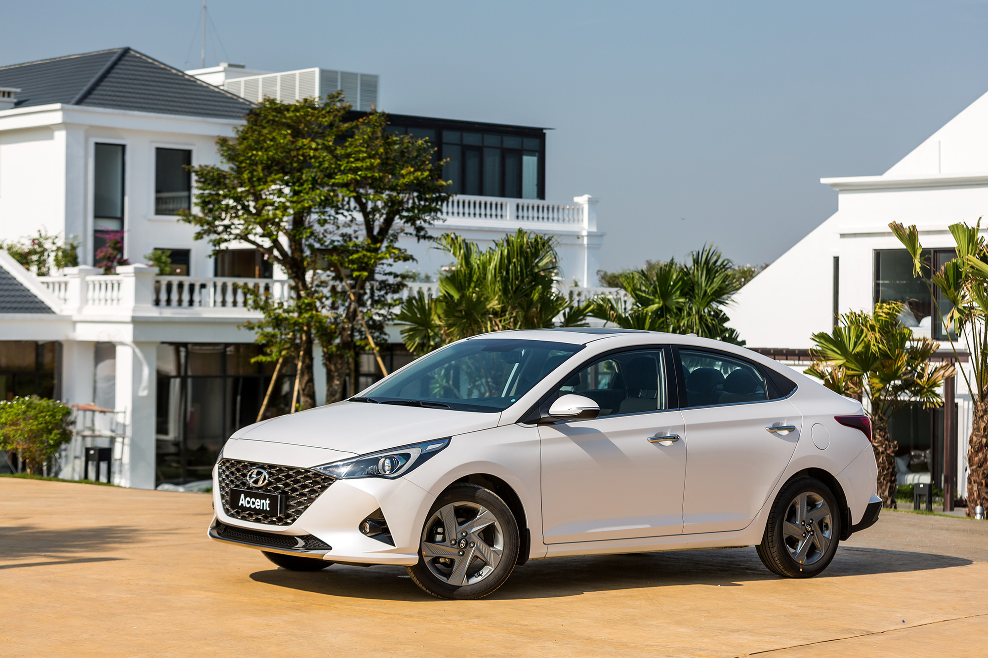 Chênh 116 triệu đồng, đây là sự khác biệt giữa 4 phiên bản Hyundai Accent 2021 tại thị trường Việt Nam - Ảnh 3.