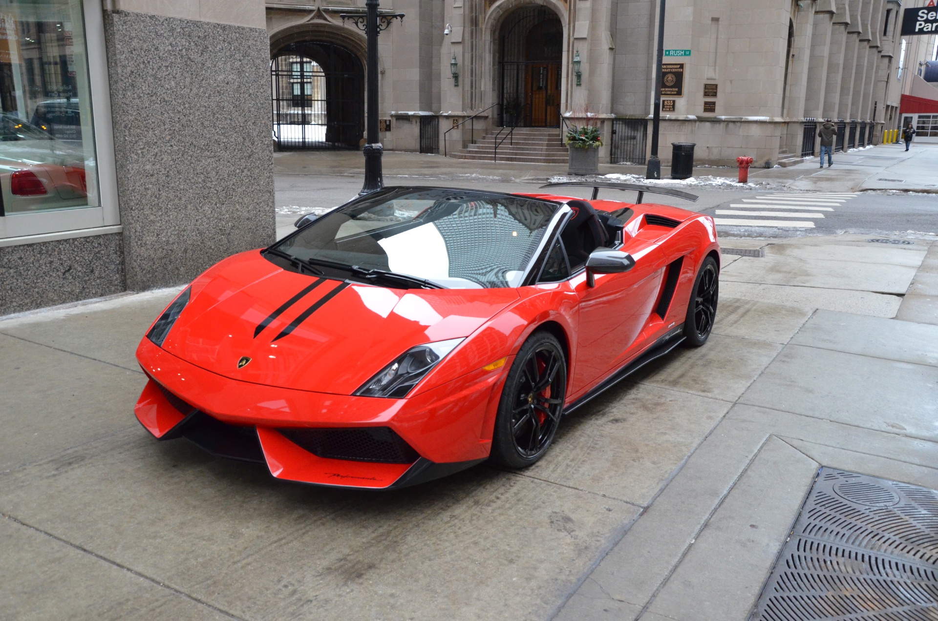 Thêm Lamborghini Gallardo LP570-4 Spyder Performante lên đường về Việt Nam, màu sơn là chi tiết khác biệt - Ảnh 1.