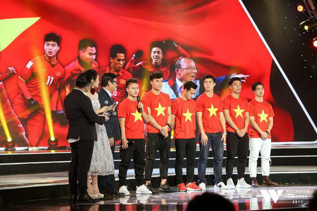 Hành trình 7 năm của WeChoice Awards: Dấu ấn diệu kỳ của tình yêu, tình người và những niềm tự hào mang tên Việt Nam - Ảnh 27.