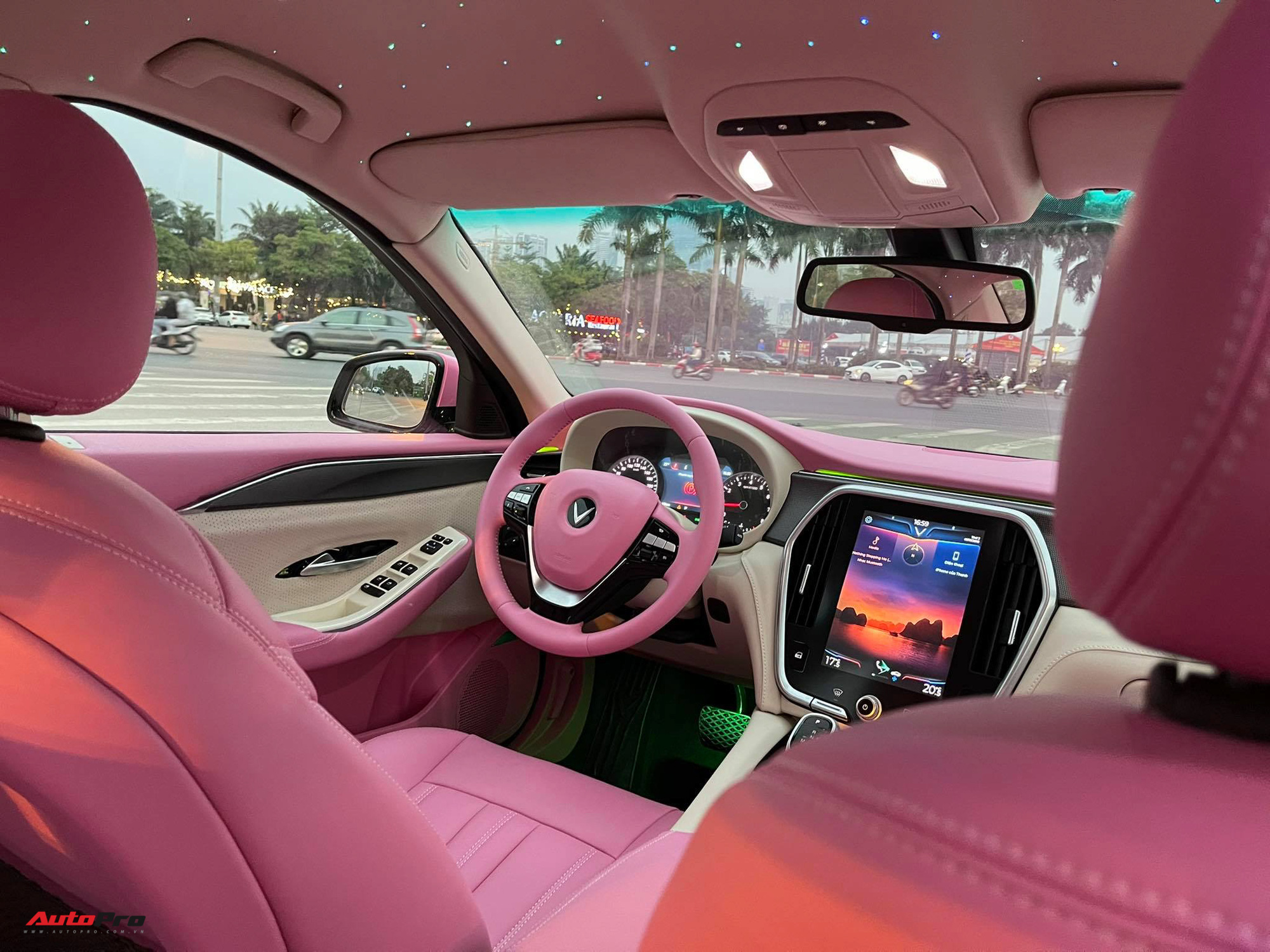 Mua ngay xe màu hồng nếu bạn không muốn xe mình bị mất giá  Xe 360