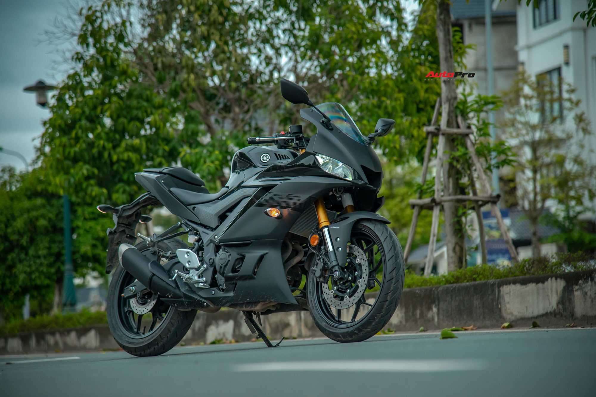 Yamaha R3 2020 về Việt Nam với giá giảm sốc còn 129 triệu đồng thêm trang  bị mà nhiều biker ao ước