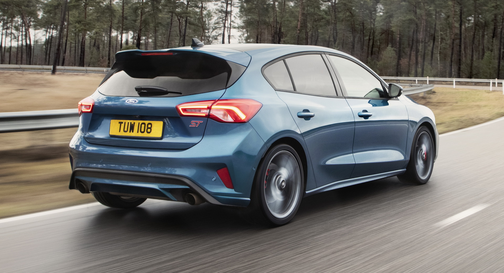 Ford Focus Rs Dời Ngày Ra Mắt, Buộc Phải Đưa Ra Thay Đổi Lớn Để Tránh 