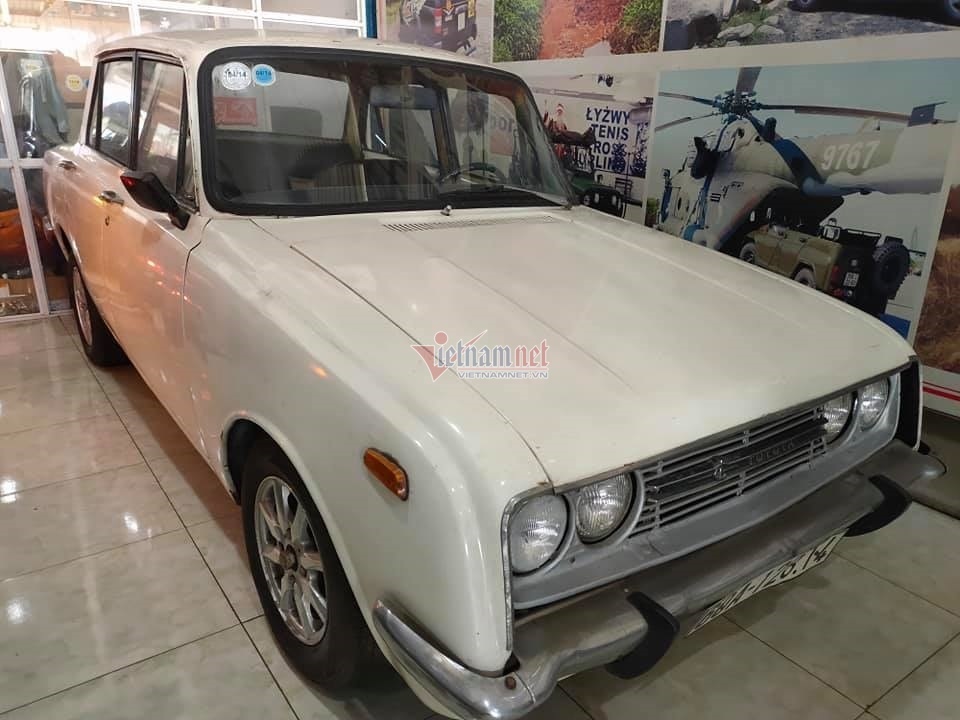 Cao su càng A Corona20 to Phụ tùng xe toyota Corona