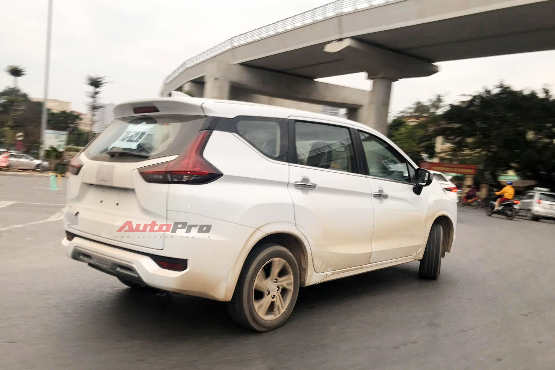HOT: Tóm gọn Mitsubishi Xpander 2020 chạy thử tại Việt Nam, lộ nâng cấp mới đắt giá - Ảnh 6.