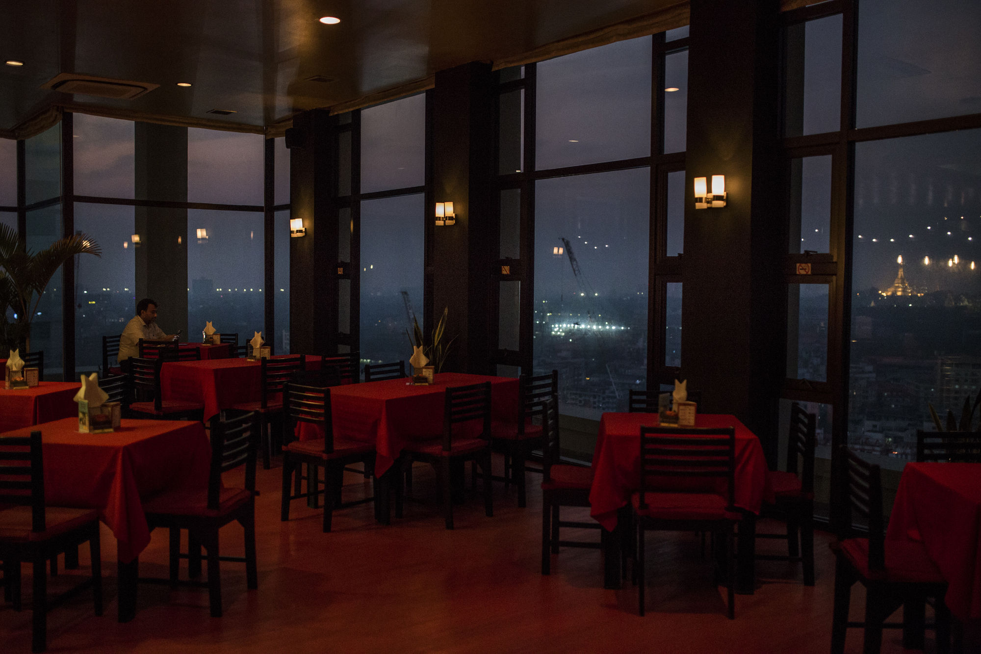 TRỐNG               VẮNG - Ảnh 23.