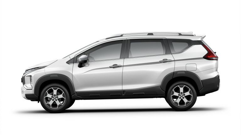 Mitsubishi Xpander Cross cập cảng Việt Nam - Đối thủ ‘sừng sỏ’ mới của Suzuki XL7 và Toyota Rush - Ảnh 3.