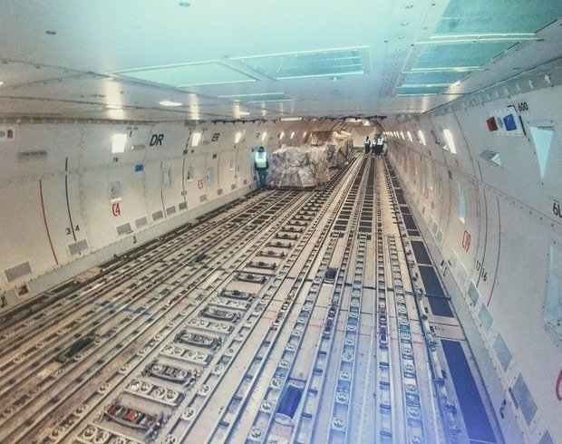 Những hình ảnh độc lạ nhất trên máy bay mà các hành khách từng chụp được: Dám cá là bạn chưa thấy quá nửa! - Ảnh 5. Những hình ảnh độc lạ nhất trên máy bay mà các hành khách từng chụp được: Dám cá là bạn chưa thấy quá nửa! - Ảnh 5.