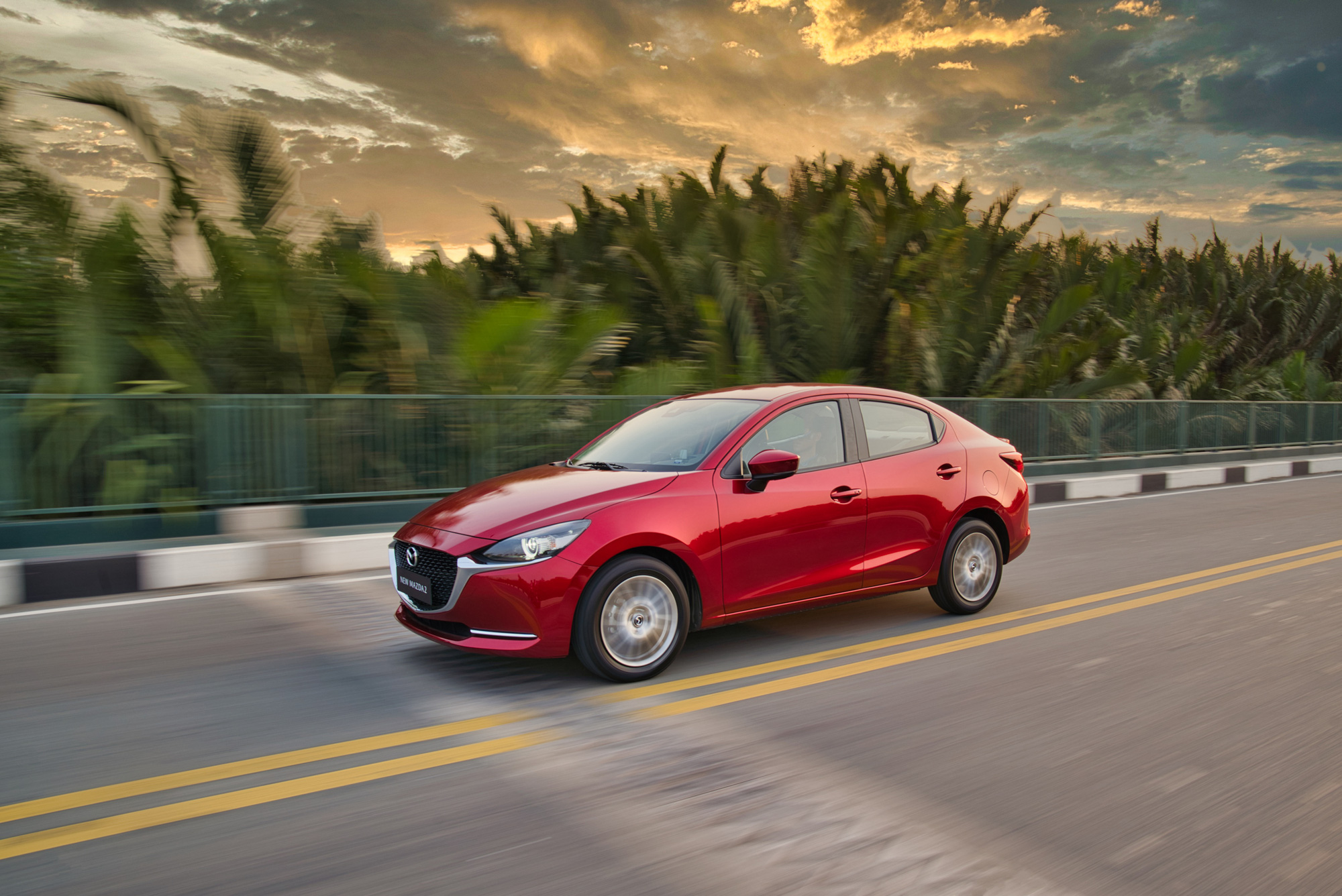 Mazda2 2020 chính thức ra mắt tại Việt Nam: Cạnh tranh Toyota Vios, nhưng công nghệ như CX-8 - Ảnh 3.
