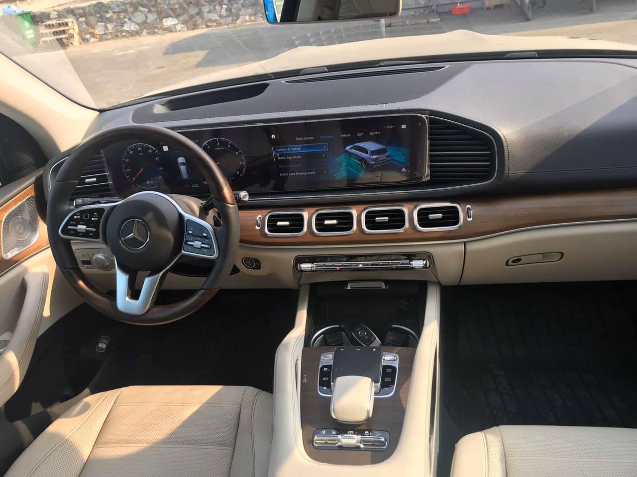 Mercedes-Benz GLS 450 cấu hình 6 chỗ đầu tiên về Việt Nam, có ‘option’ xịn hơn xe chính hãng - Ảnh 5.