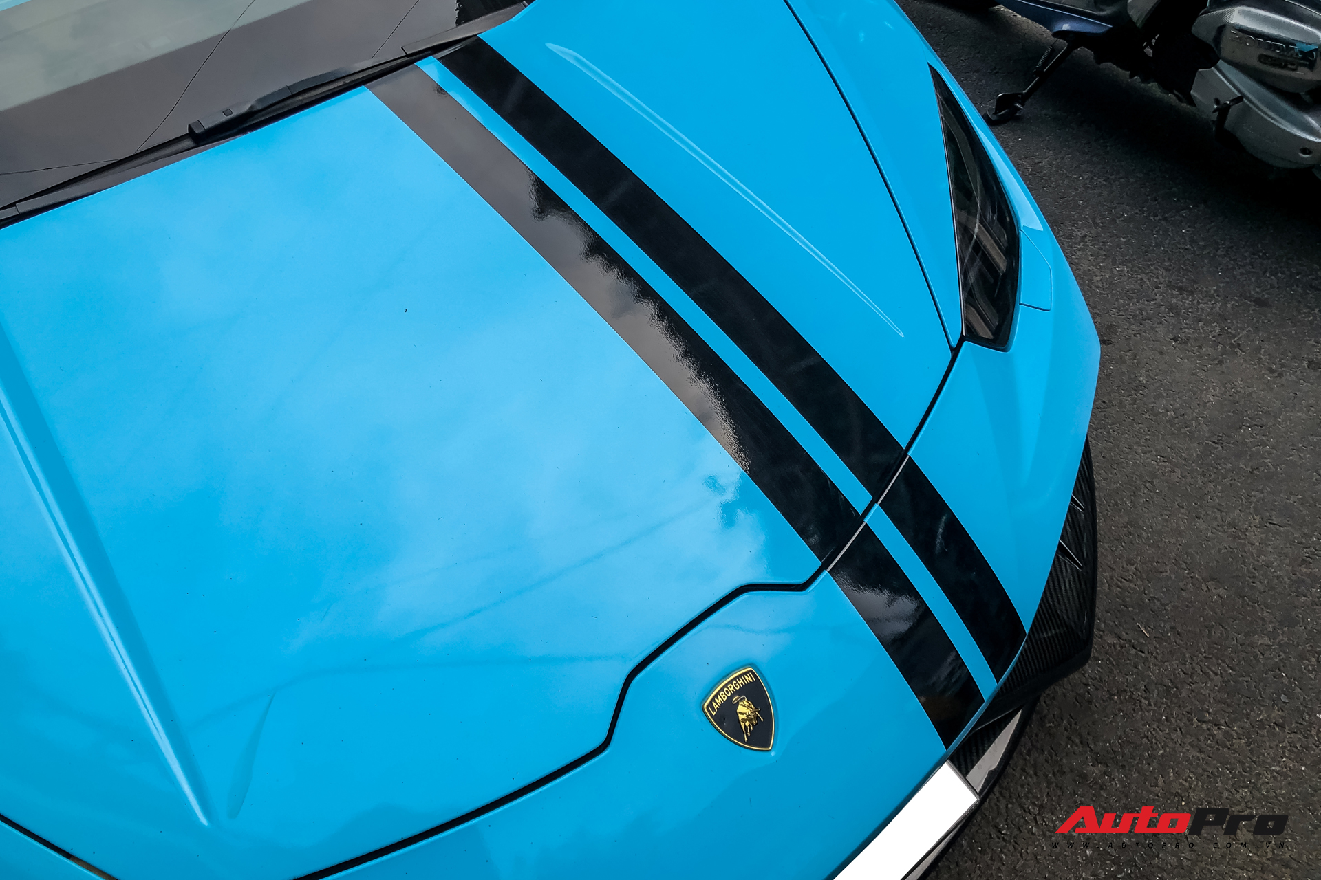Lamborghini Huracan độ hàng độc tại Sài Gòn được ví màu như khẩu trang, nội thất lộ những chi tiết gây chú ý hơn - Ảnh 6.