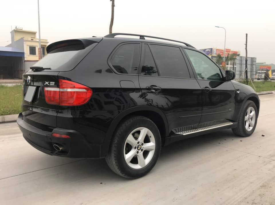 Lỗ như chủ xe BMW X5: Mua mới gần 3 tỷ, bán lại hơn 300 triệu đồng - Ảnh 2.