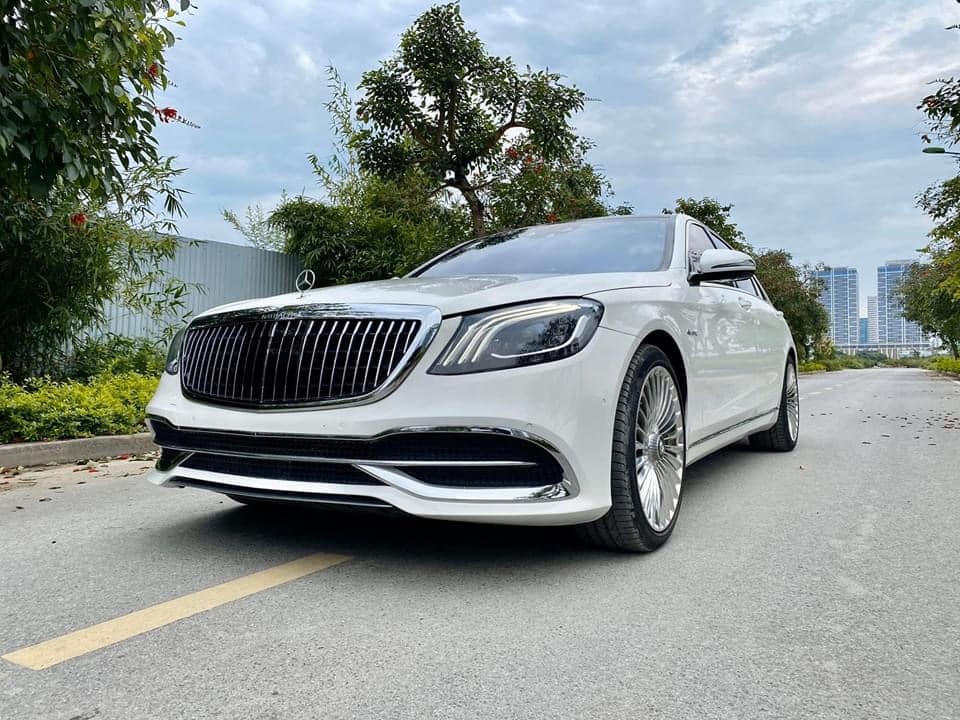 Mercedes-Benz S 400 độ phong cách Maybach bán lại với giá ngang BMW 330i đời mới - Ảnh 1.