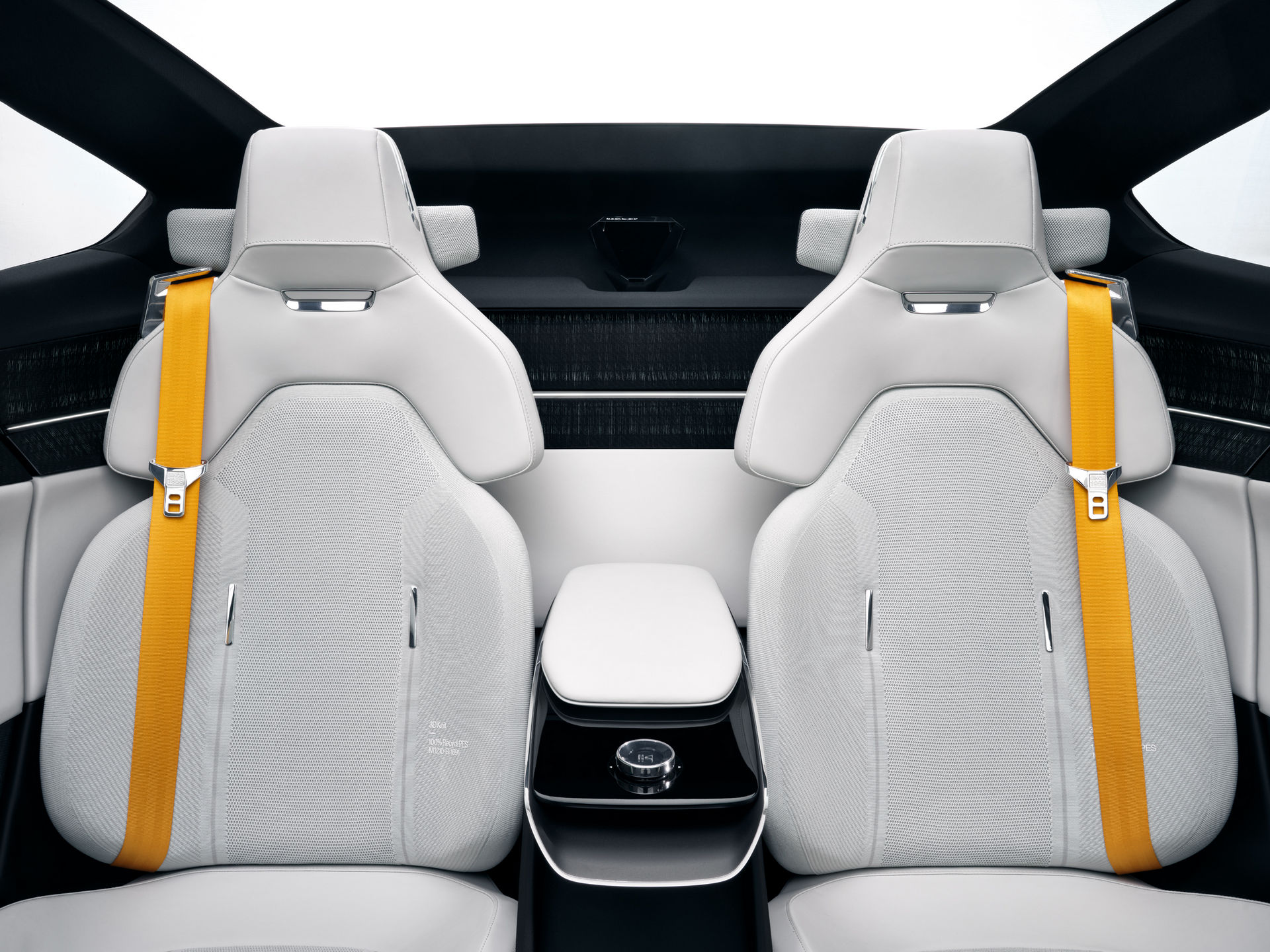 SUV siêu mạnh mới của Volvo: Thiết kế đậm chất tương lai, mượt như coupe - Ảnh 5.
