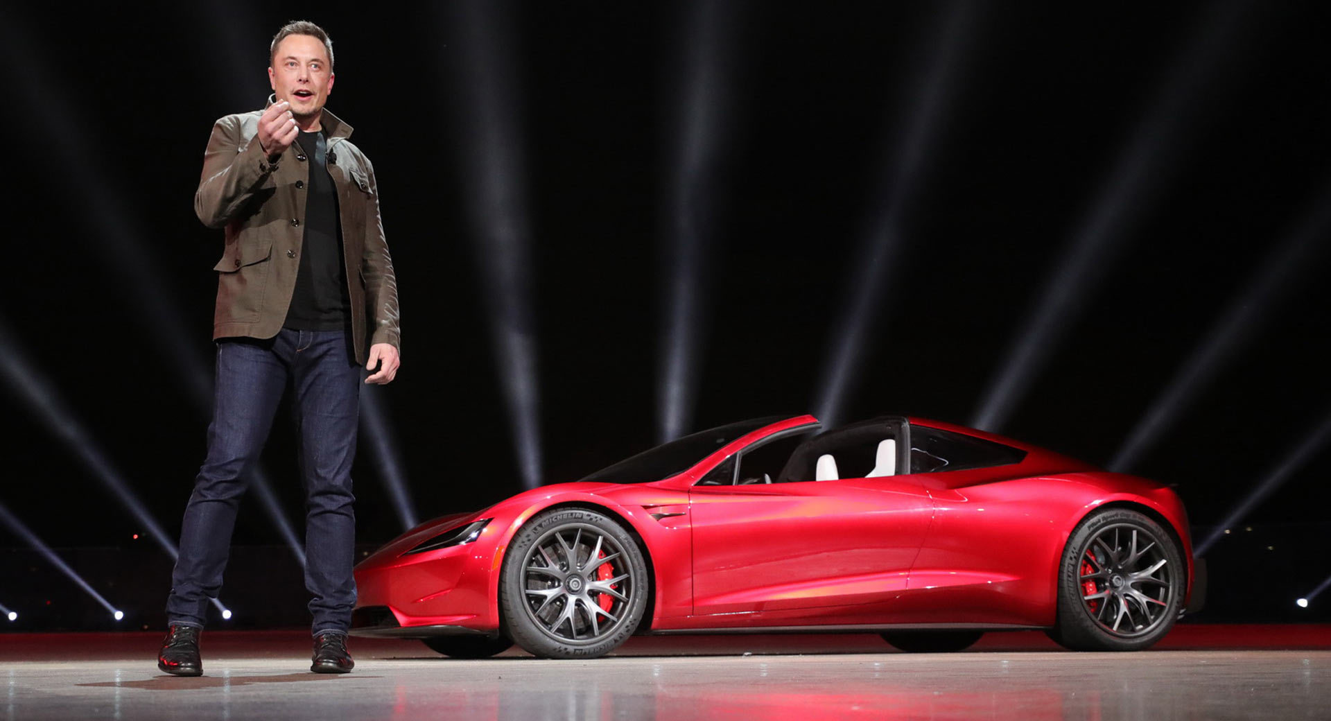 CEO Tesla Elon Musk lại phát ngôn gây sốc về COVID-19, Tesla gánh vạ lây